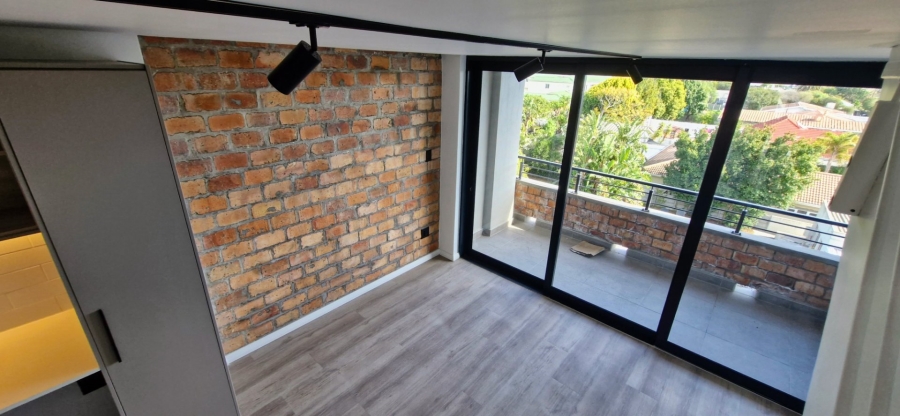 2 Bedroom Property for Sale in Table View Western Cape